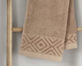 TAUPE_158-05.jpg